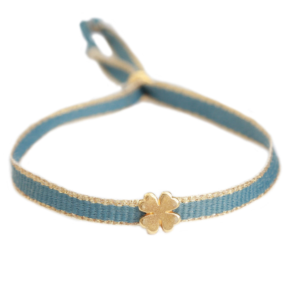 Woven bracelet clover blue