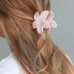 Pince à cheveux fleur rose pastel