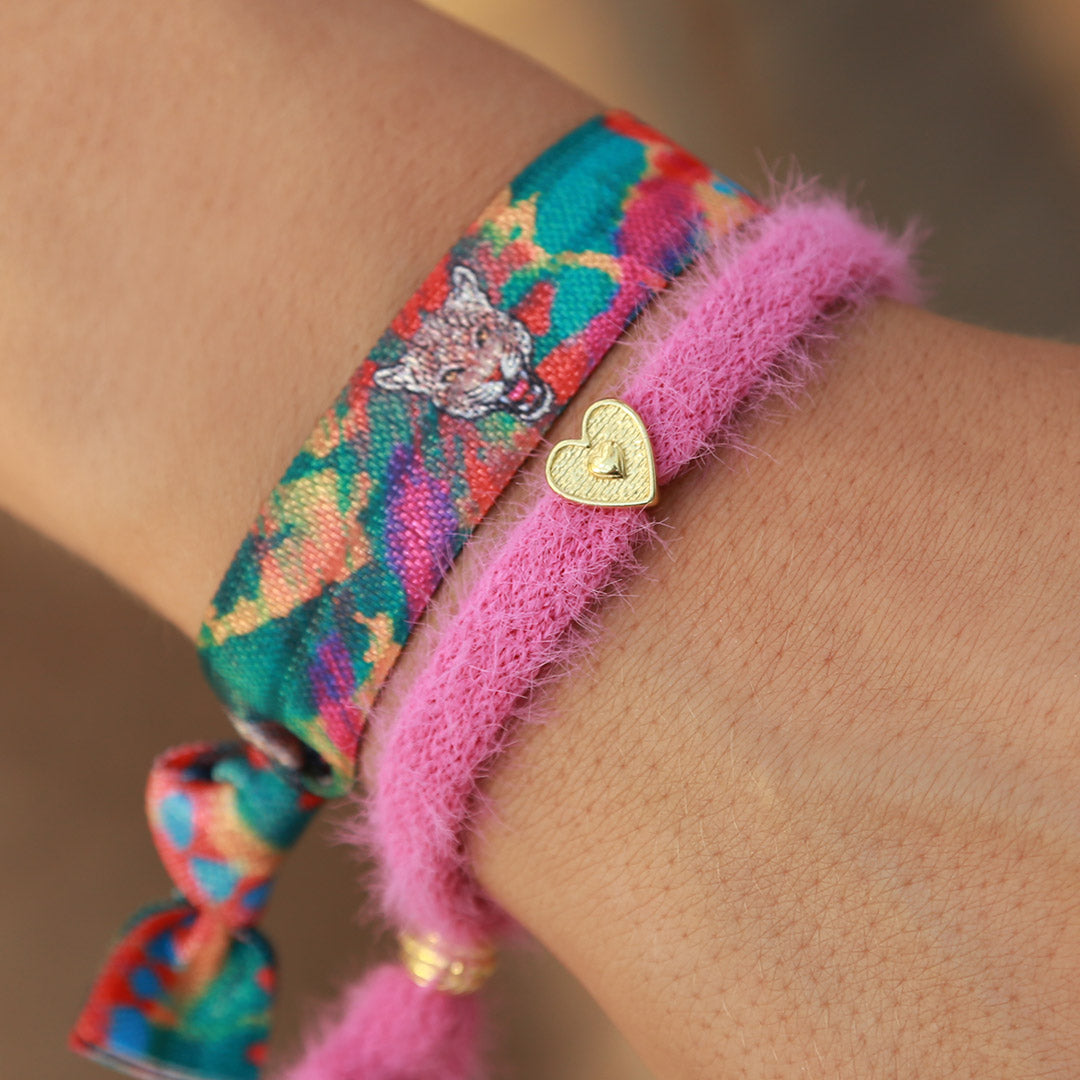 Bracelet fluffy pink