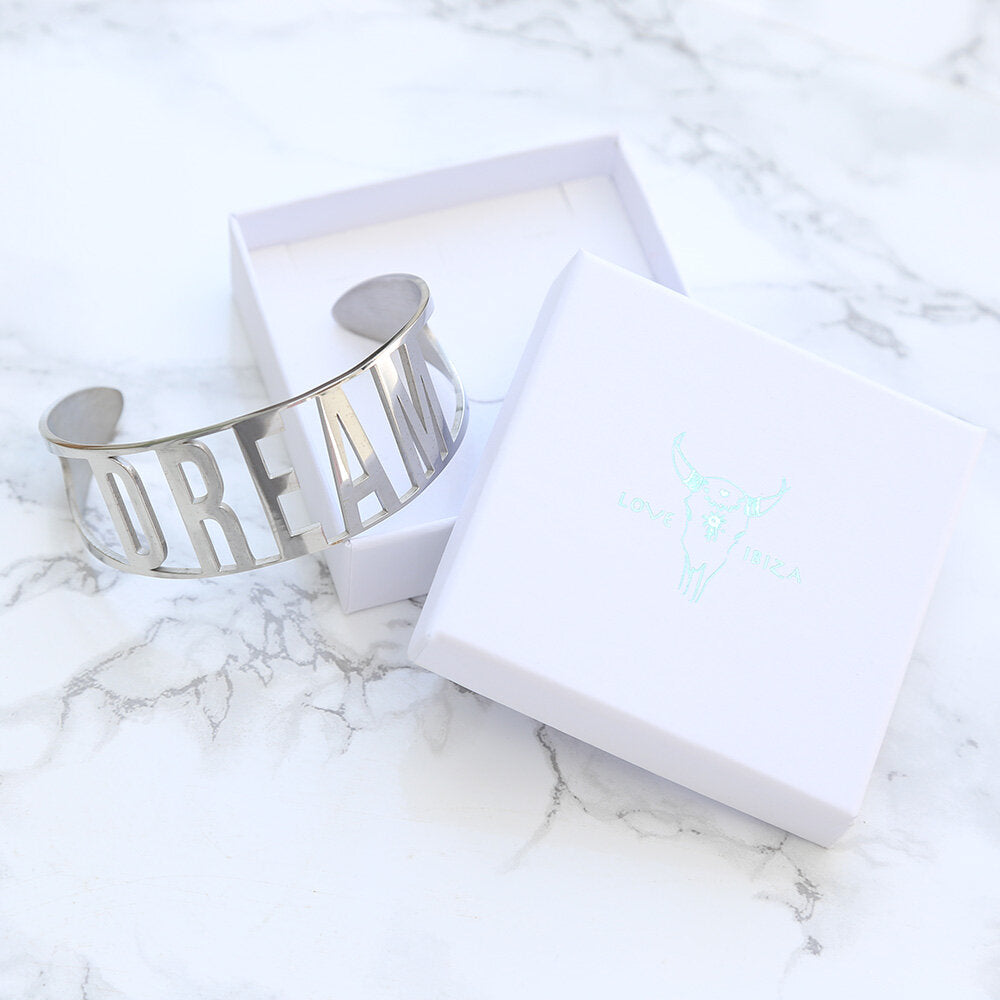 Silver bracelet dream